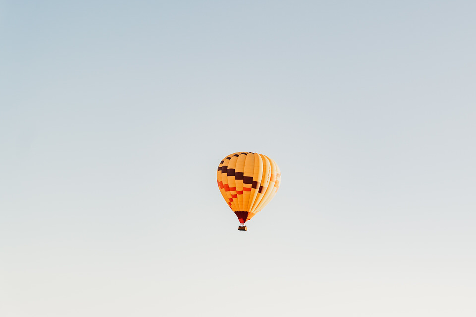 Hot air balloon wedding in Arizona