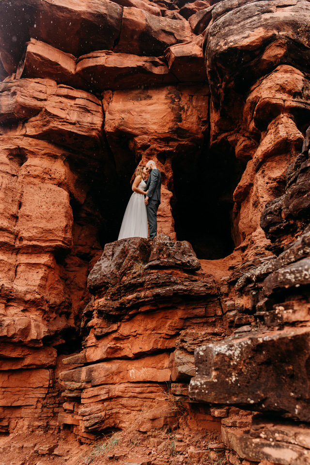 Raven Caves wedding photos