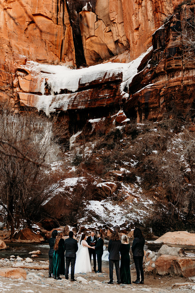 Wedding ceremony in Zion National Park