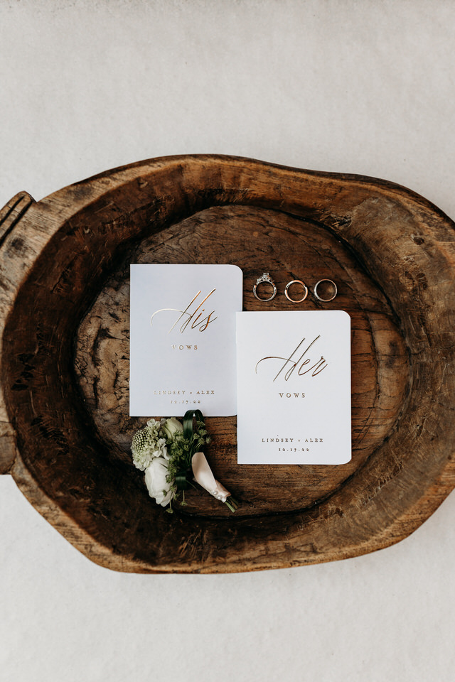 Elopement details with vow books 