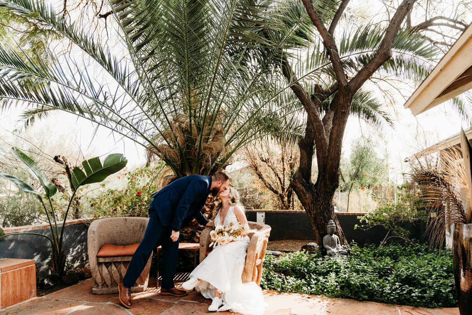 Backyard wedding in Arizona