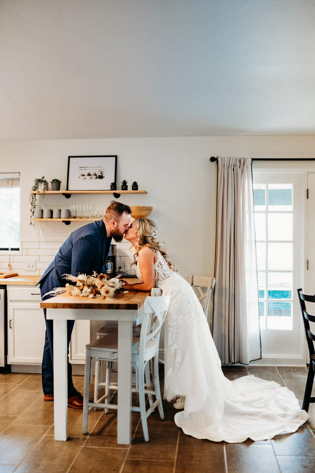 Airbnb elopement in Cave Creek