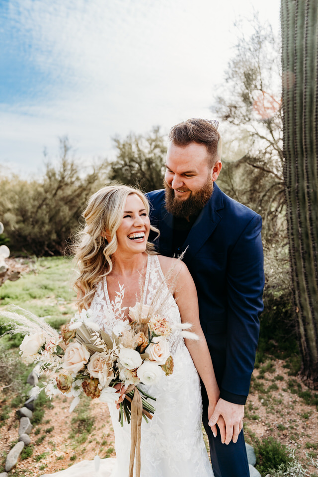 Cave creek elopement in the desert