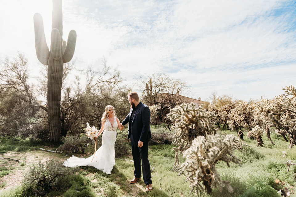 Cave creek elopement