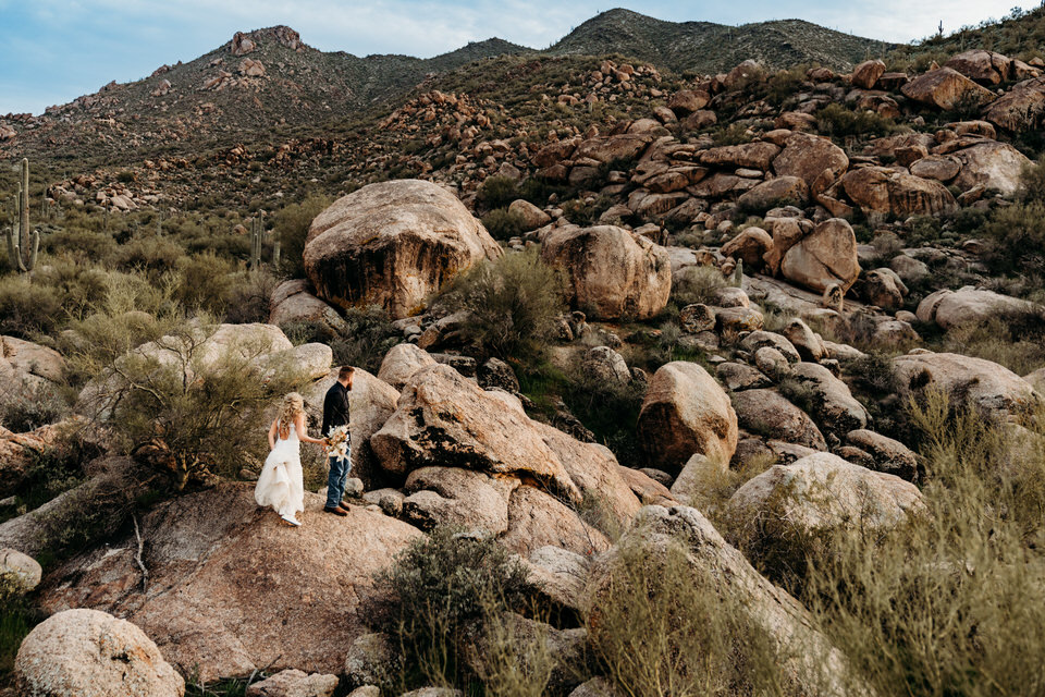 Cave Creek elopement in Arizona