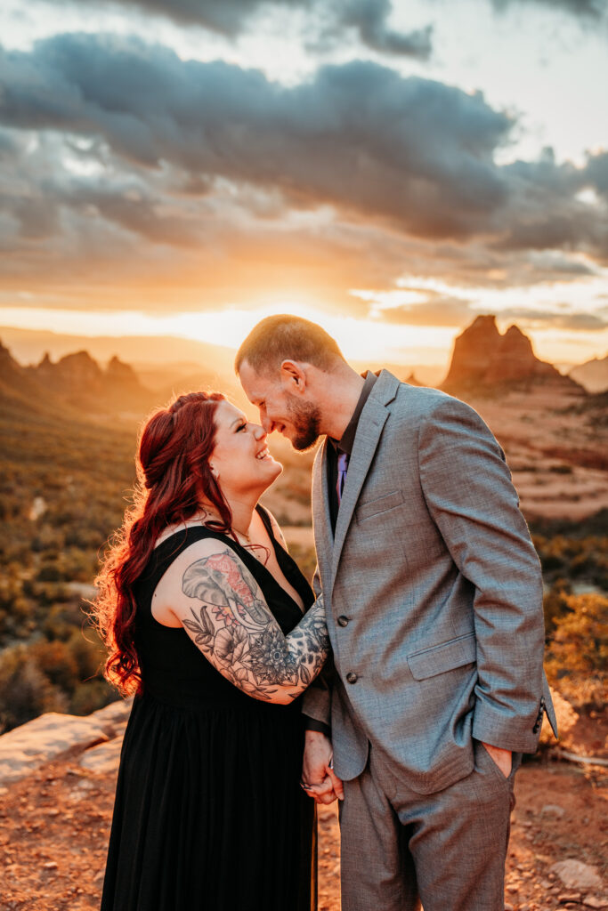 Ashley + Chad's Sedona Off-Roading Elopement was captured at sunset by Arizona-based elopement photographer, Karen Castor Photography.