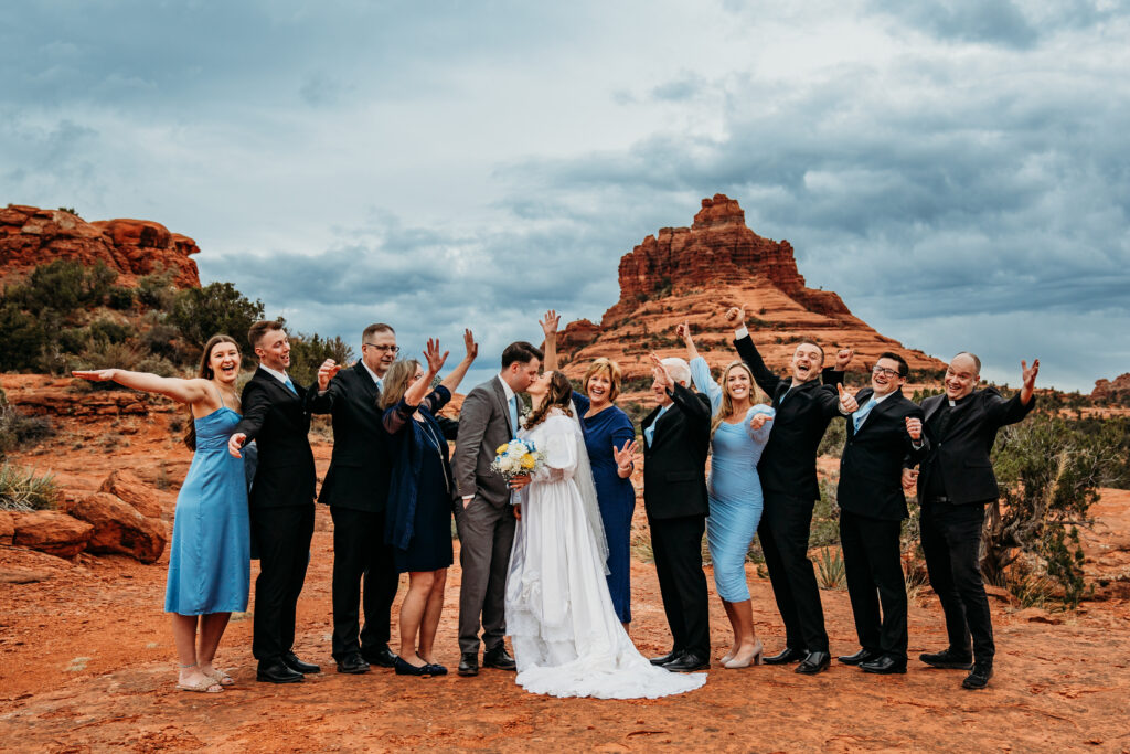 Allison + Thomas' Sedona Small Wedding was captured by Arizona-based elopement photographer, Karen Castor Photography.