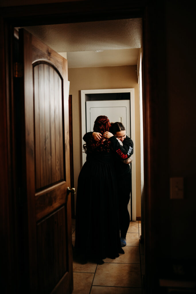 Ashley + Chad's Sedona Off-Roading Elopement was captured at sunset by Arizona-based elopement photographer, Karen Castor Photography.