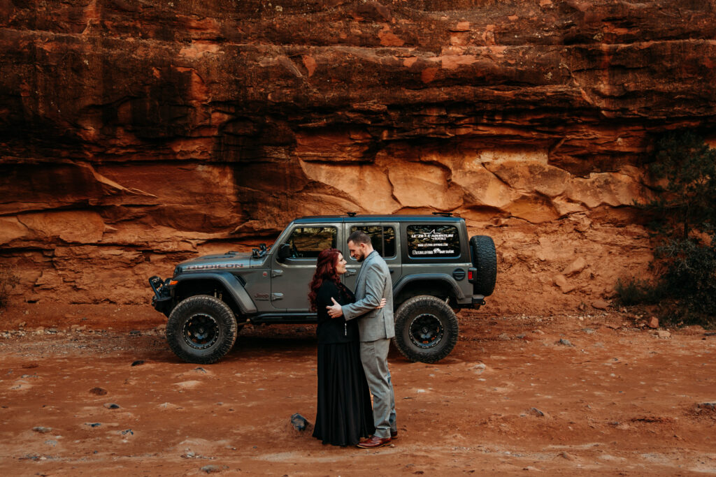 Ashley + Chad's Sedona Off-Roading Elopement was captured at sunset by Arizona-based elopement photographer, Karen Castor Photography.