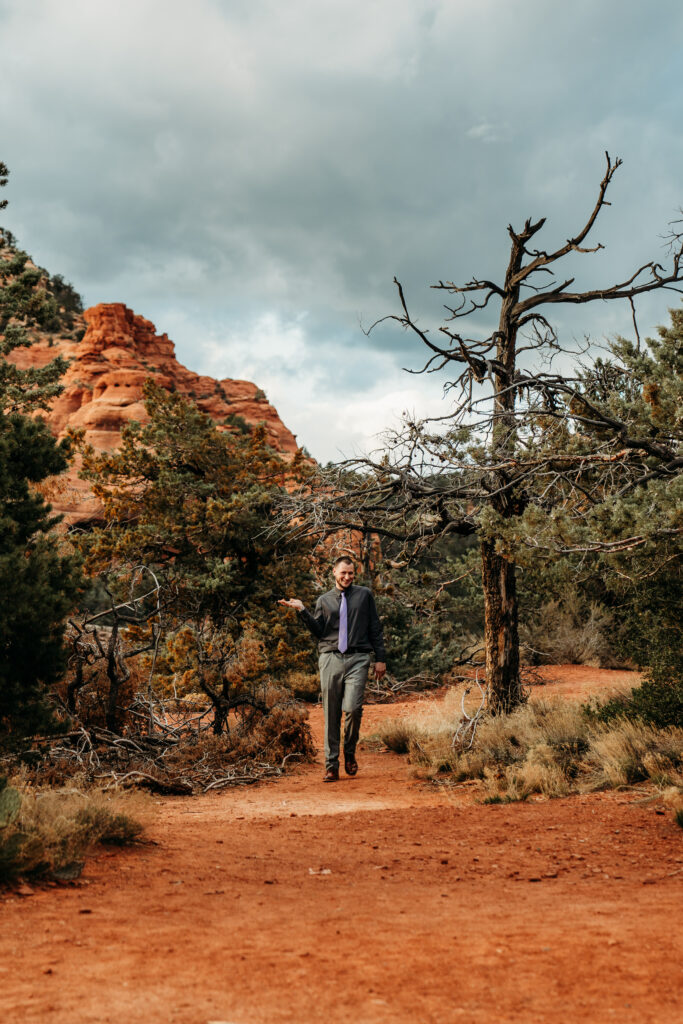 Ashley + Chad's Sedona Off-Roading Elopement was captured at sunset by Arizona-based elopement photographer, Karen Castor Photography.