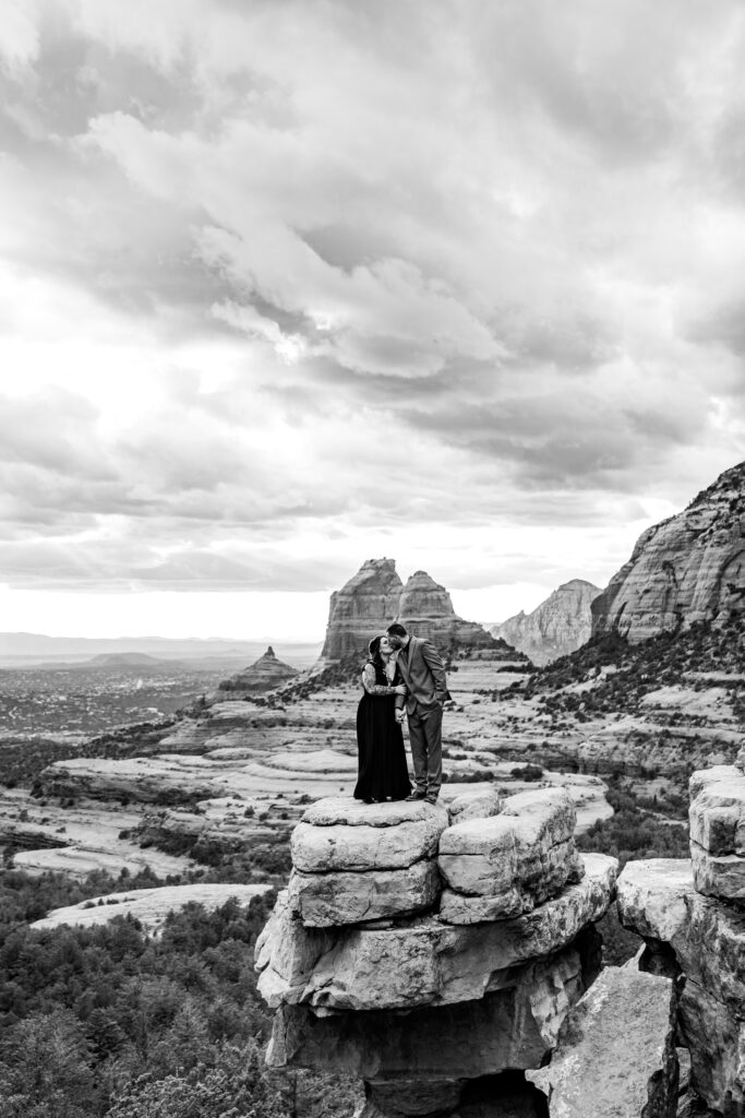Ashley + Chad's Sedona Off-Roading Elopement was captured at sunset by Arizona-based elopement photographer, Karen Castor Photography.