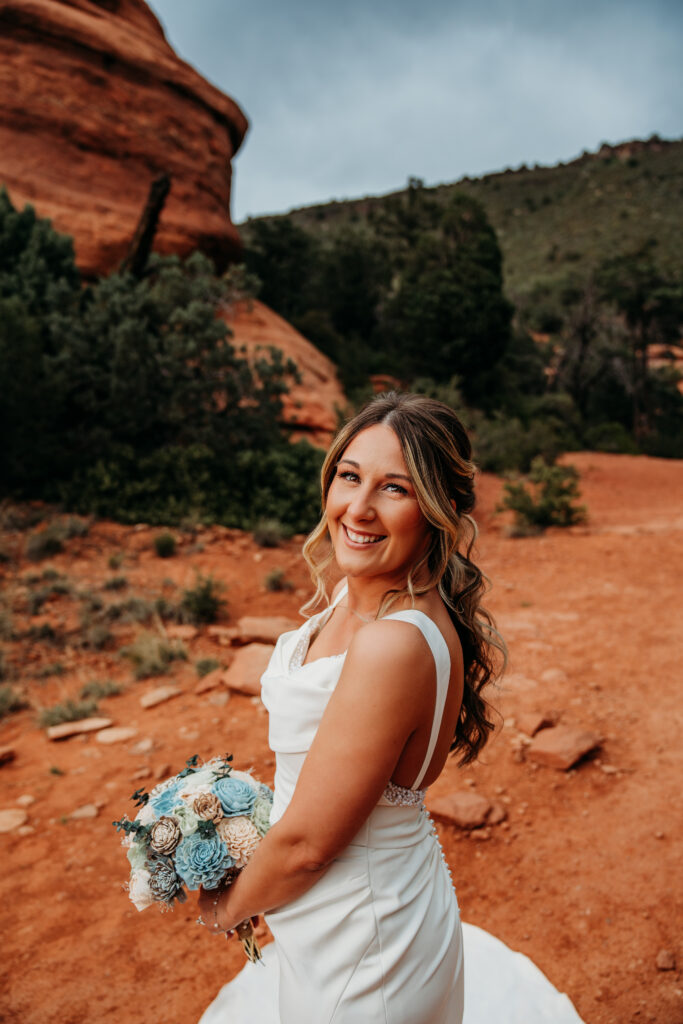 Arizona northern lights elopement featuring an intimate desert wedding day focused on presence and connection.