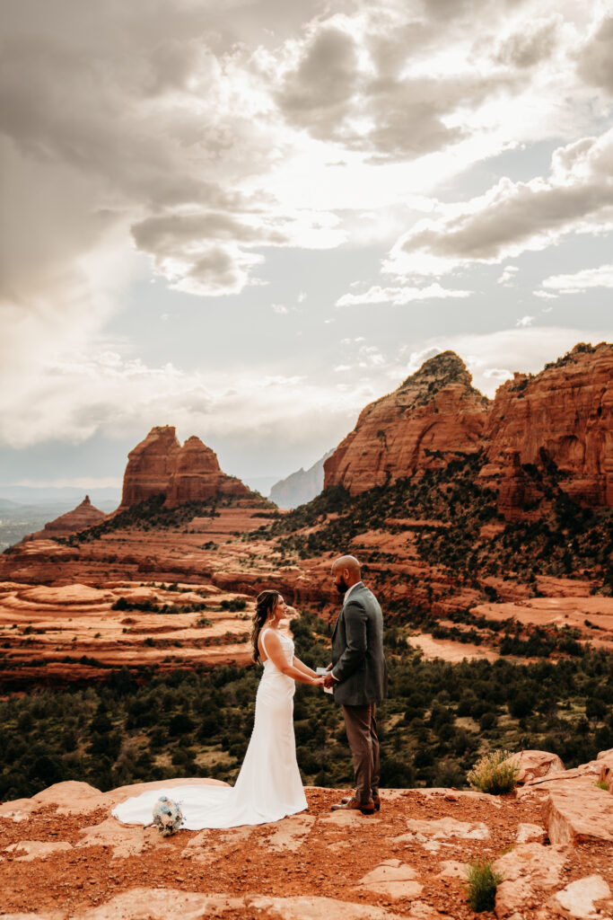 Arizona northern lights elopement featuring an intimate desert wedding day focused on presence and connection.