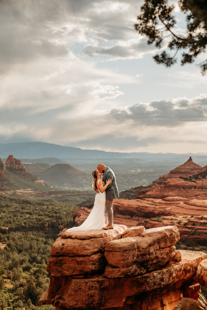 Arizona northern lights elopement featuring an intimate desert wedding day focused on presence and connection.
