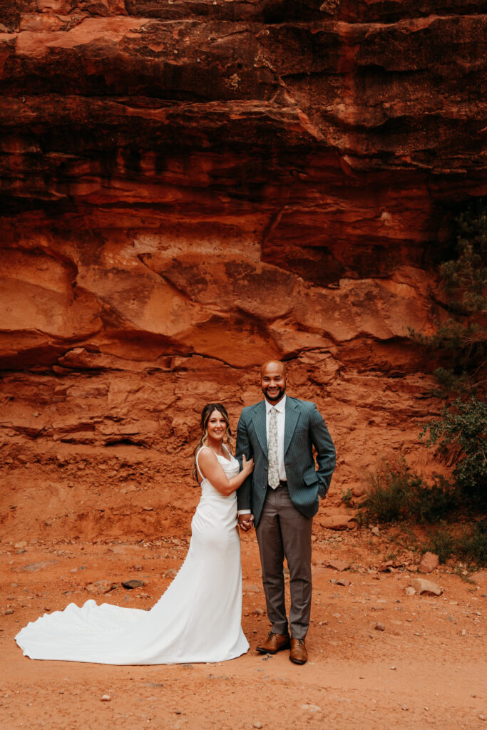 Arizona northern lights elopement featuring an intimate desert wedding day focused on presence and connection.