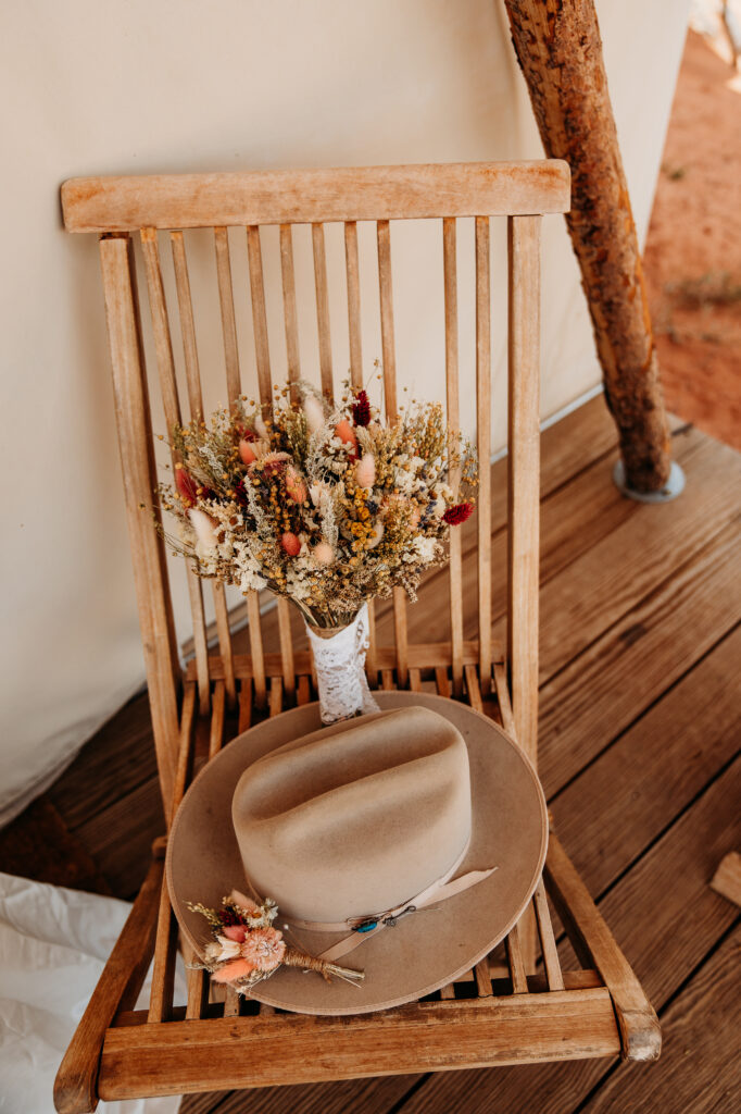 An off-road Sedona elopement adventure centered on connection, flexibility, and a stress free wedding day.