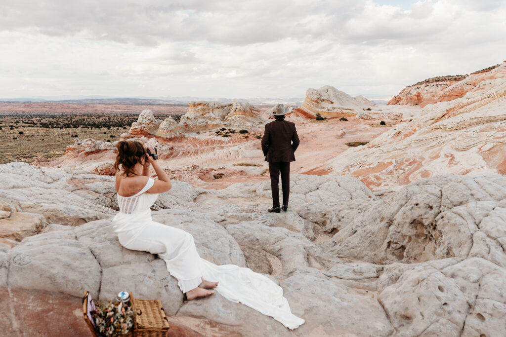 An off-road Sedona elopement adventure centered on connection, flexibility, and a stress free wedding day.