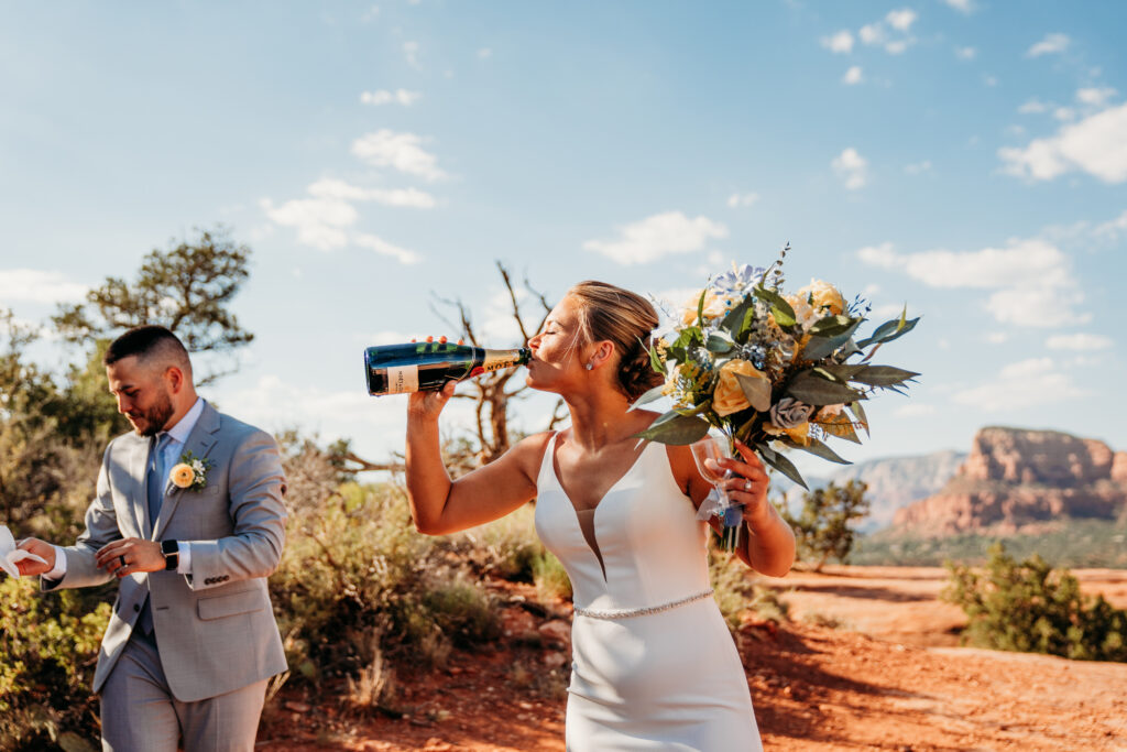 An adventurous Sedona elopement with a hike to Yavapai Vista, an intimate ceremony, and a relaxed, experience-driven timeline.
